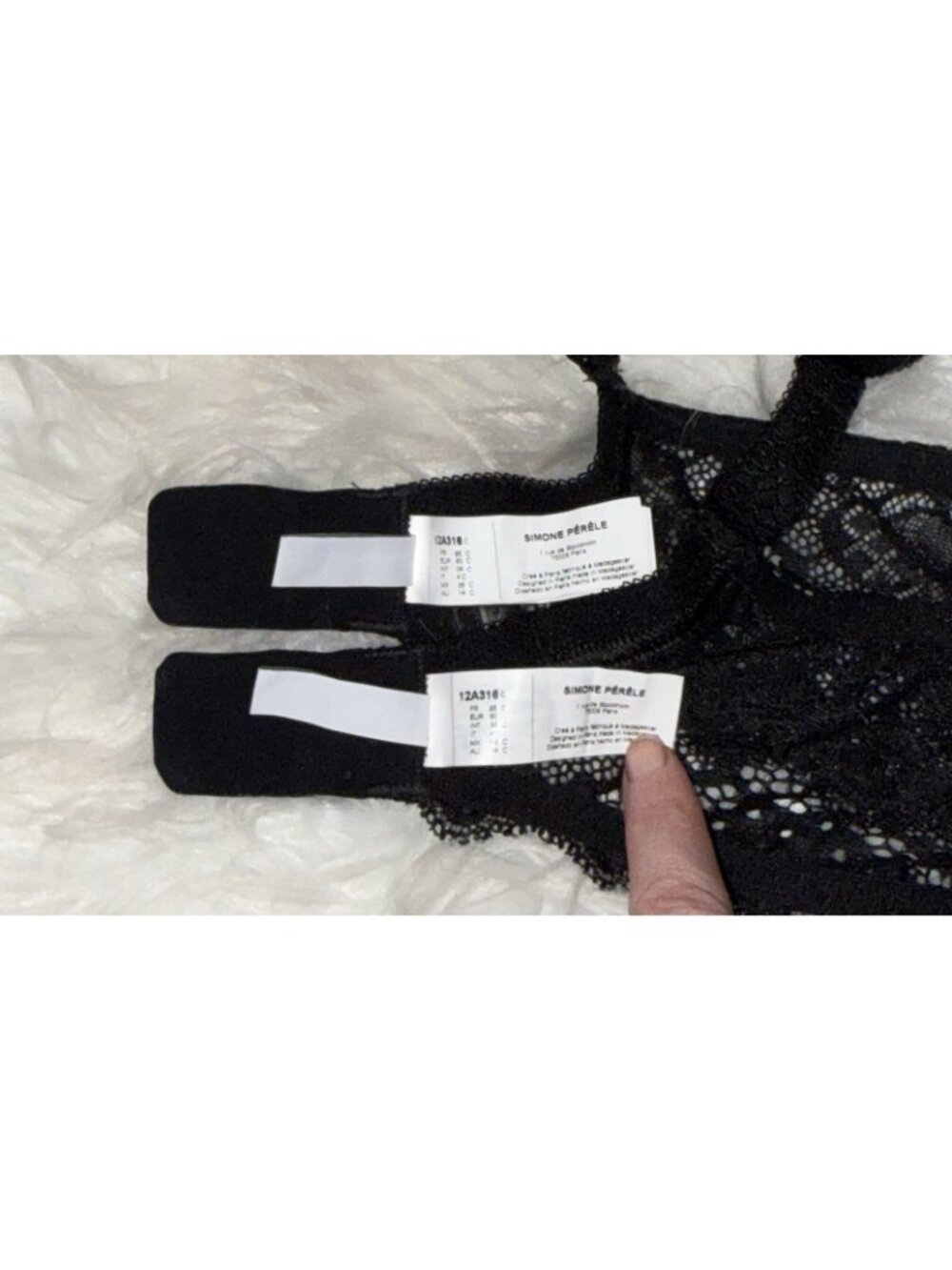 2 Simone Perele 12A316 Caresse 3D Underwire Plunge T-Shirt Bras Lace 36C Black - Picture 6 of 6